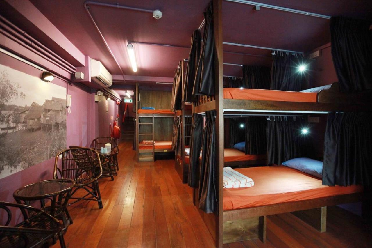 K Space 569 * Singapura